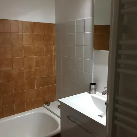 Appartamento Studio Santa Lucia *